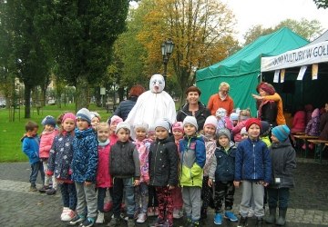 Przedszkolaki na Maratonie czytania książek