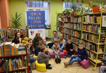 Przedszkolaki z Zespołu Placówek Edukacyjno – Wychowawczych w bibliotece